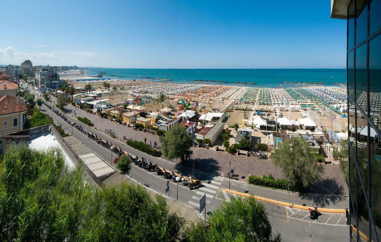 Hotel Nettuno Каттолика Экстерьер фото